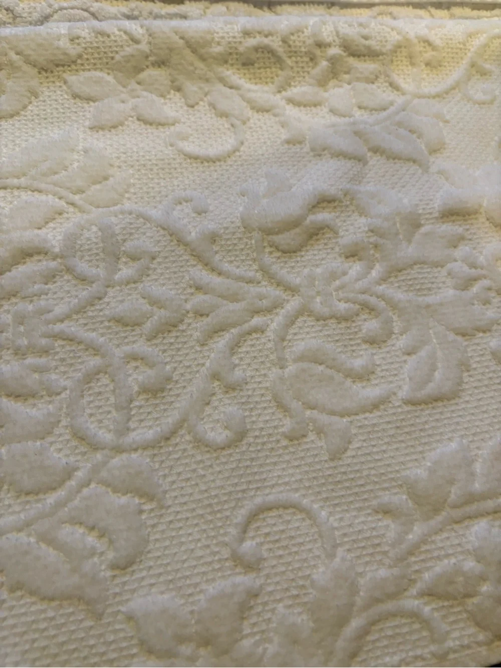 Parisian By Kassatex Pair Of Body Towels 100% Cotton Plush Towels